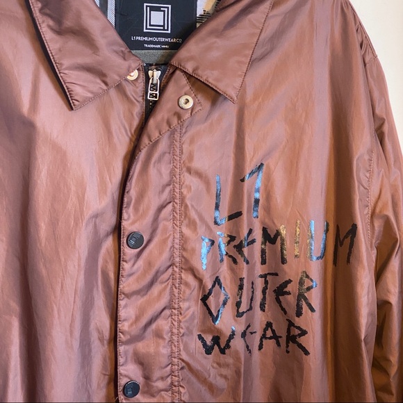 L1 Outerwear Snowboard Jacket - Picture 2 of 5